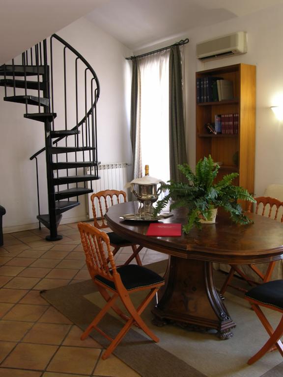 Residenza Monti Βίλα Ρώμη Εξωτερικό φωτογραφία